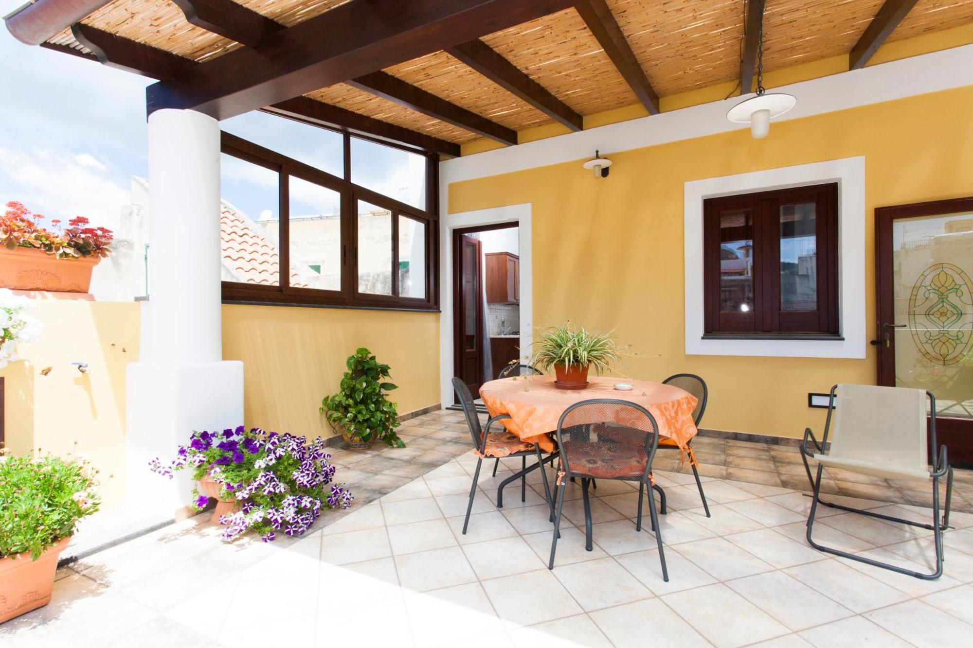 Marina Corta Aparthotel